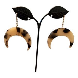 Resin Earrings Crescent Shaped Cream Brown  Black Gold Tone Drop Dangle